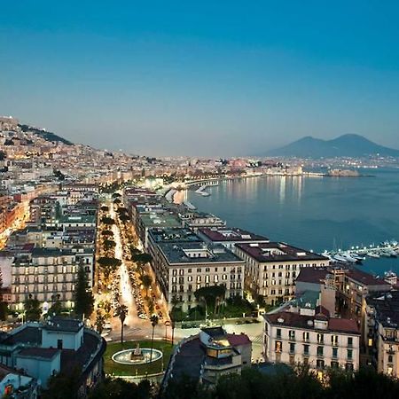 Casa Vacanze Sannazzaro 70 Napoli Eksteriør bilde